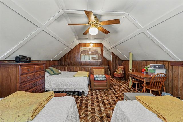 7507 Hillcrest Avenue, Manitou Beach, MI 49253