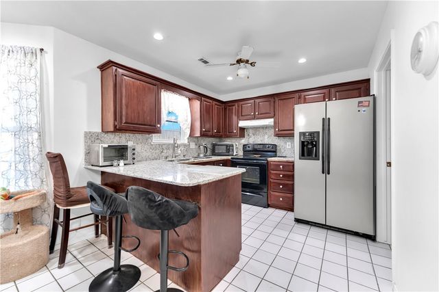 1701 Beth Drive, Rogers, AR 72758