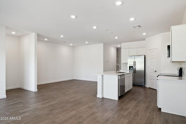 6182 S 260TH Lane, Buckeye, AZ 85326