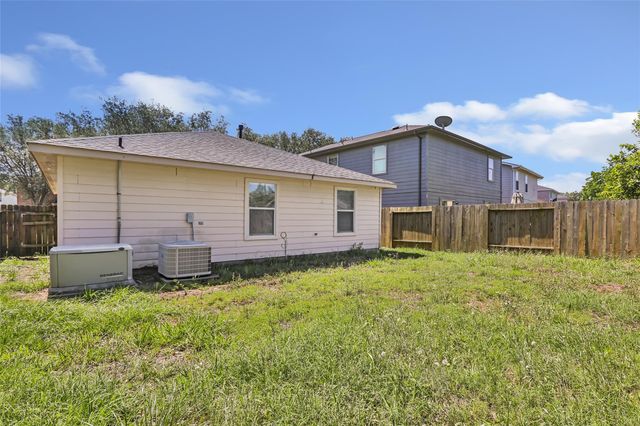 7303 Rising Brook Drive, Cypress, TX 77433