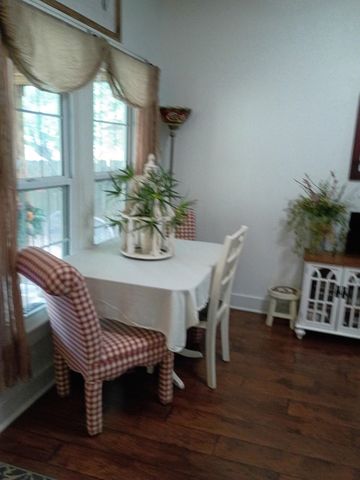 617 W SCOTT STREET, Gilmer, TX 75644