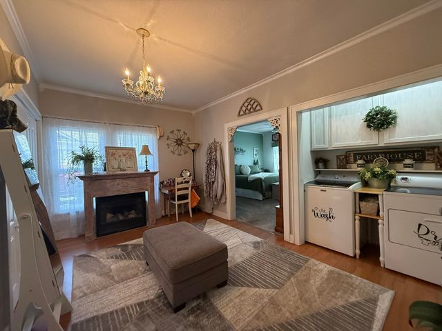 617 W SCOTT STREET, Gilmer, TX 75644