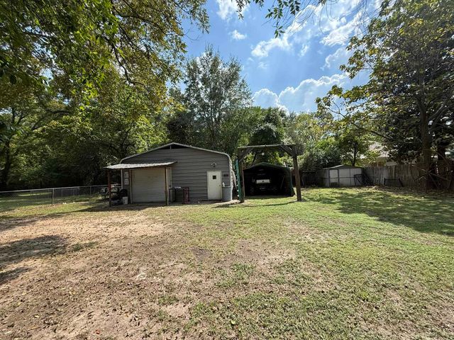 617 W SCOTT STREET, Gilmer, TX 75644