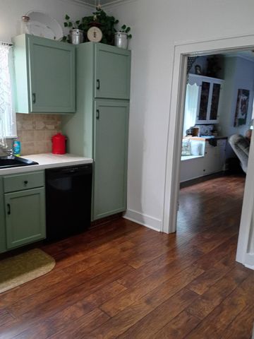 617 W SCOTT STREET, Gilmer, TX 75644