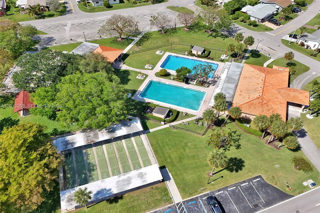 4722 NW 44th Ct, Tamarac, FL 33319
