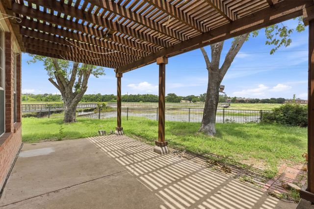 1282 Bradford Drive, Coppell, TX 75019