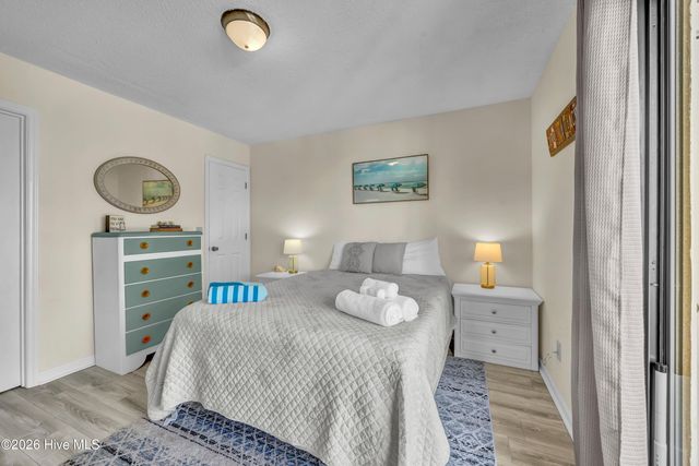 1503 Carolina Beach Avenue N Apt 1d, Carolina Beach, NC 28428