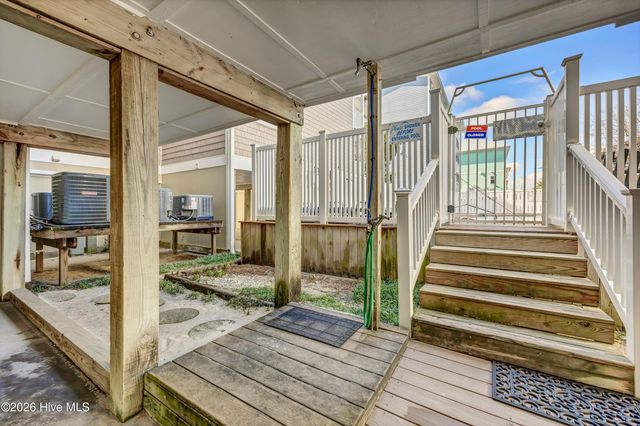 1503 Carolina Beach Avenue N Apt 1d, Carolina Beach, NC 28428