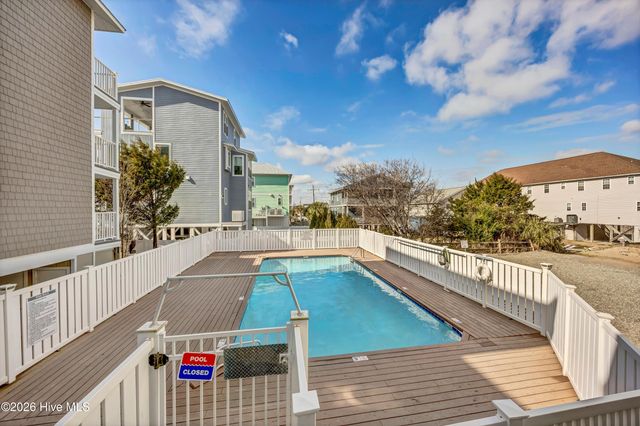 1503 Carolina Beach Avenue N Apt 1d, Carolina Beach, NC 28428