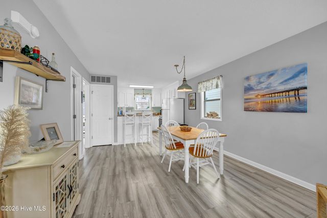 1503 Carolina Beach Avenue N Apt 1d, Carolina Beach, NC 28428