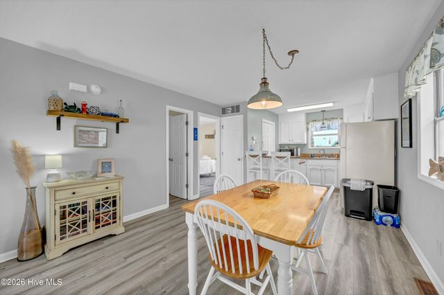 1503 Carolina Beach Avenue N Apt 1d, Carolina Beach, NC 28428