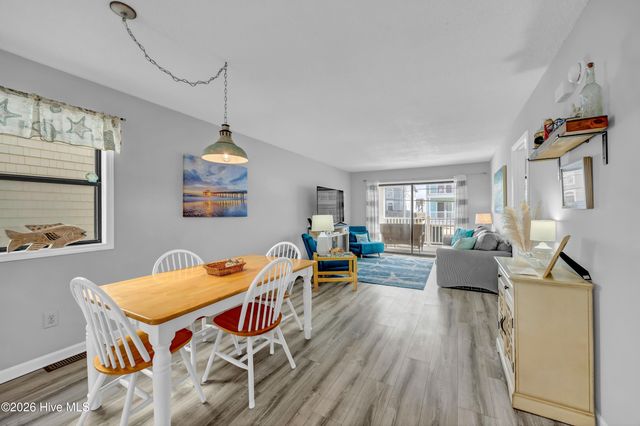1503 Carolina Beach Avenue N Apt 1d, Carolina Beach, NC 28428