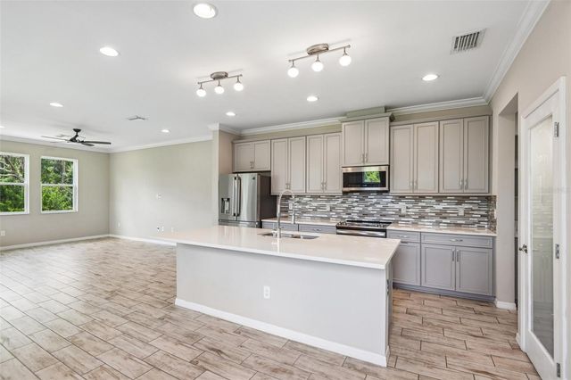 6706 ROCKY PARK STREET, Tampa, FL 33625