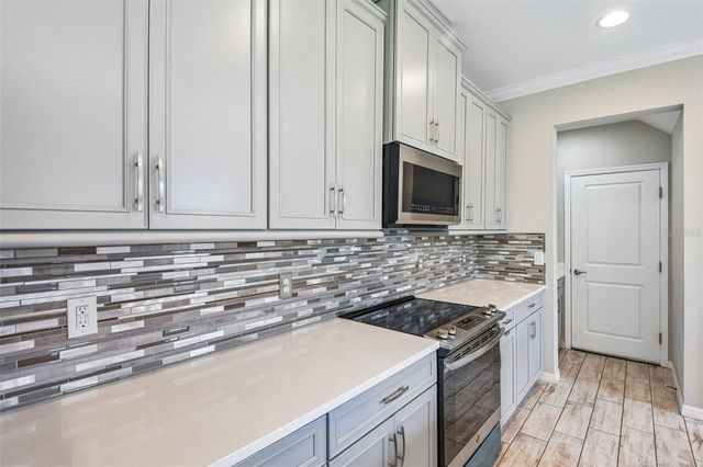 6706 ROCKY PARK STREET, Tampa, FL 33625