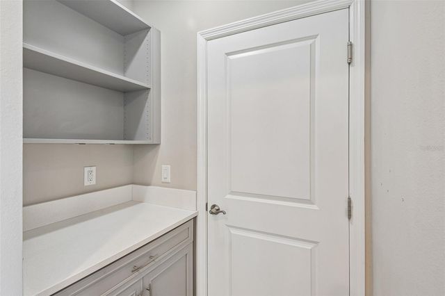 6706 ROCKY PARK STREET, Tampa, FL 33625