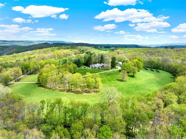 123 Pilgrim Ln, Ligonier Twp, PA 15658