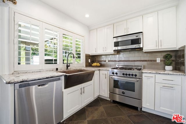 1786 Tetlow Avenue, Simi Valley, CA 93063