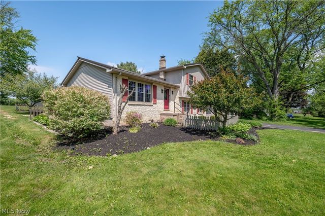 6670 James Street, Poland, OH 44514