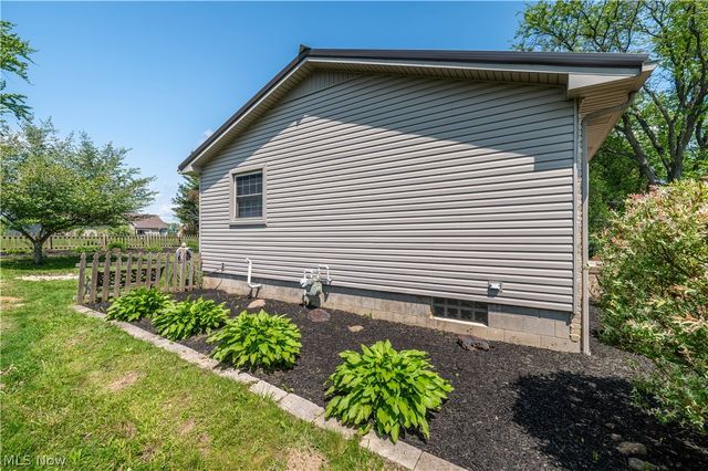 6670 James Street, Poland, OH 44514