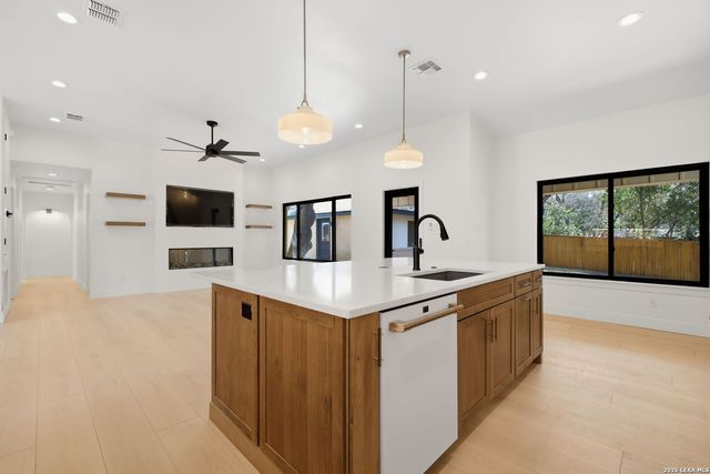 118 Tiger Tail, San Antonio, TX 78232