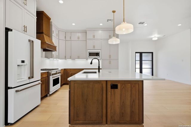 118 Tiger Tail, San Antonio, TX 78232