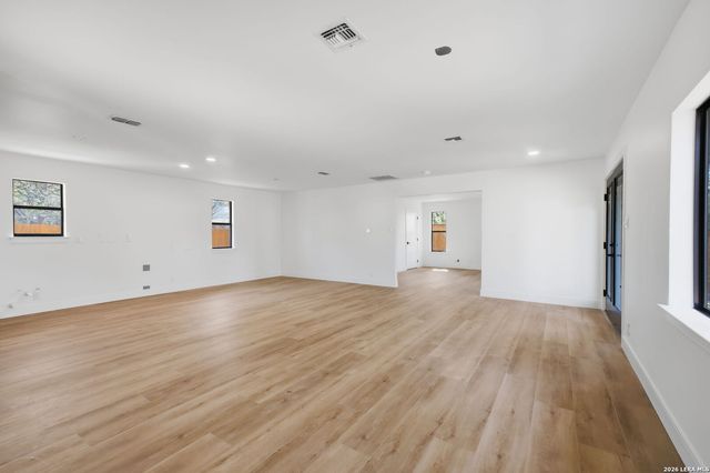 118 Tiger Tail, San Antonio, TX 78232