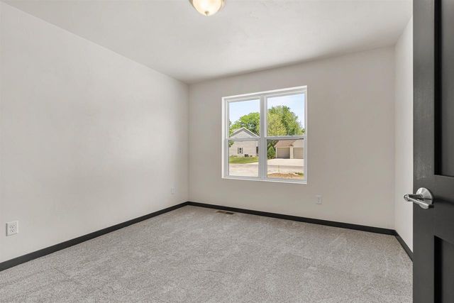 W5168 NATURES WAY DRIVE, Sherwood, WI 54169