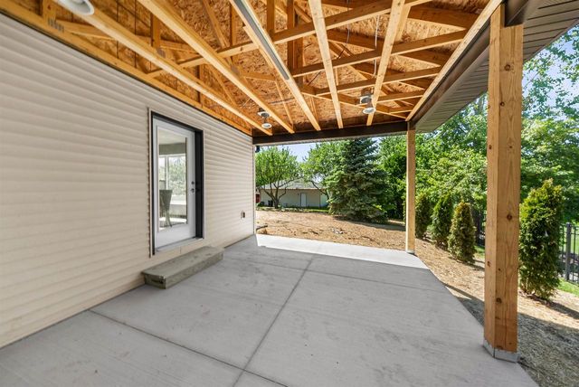 W5168 NATURES WAY DRIVE, Sherwood, WI 54169