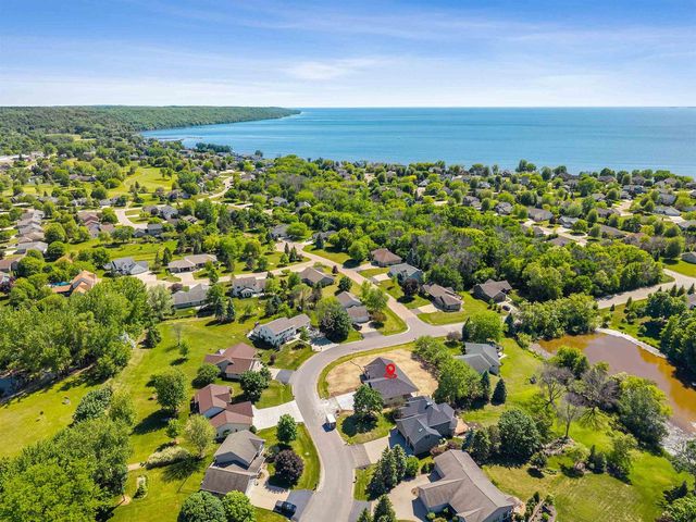 W5168 NATURES WAY DRIVE, Sherwood, WI 54169