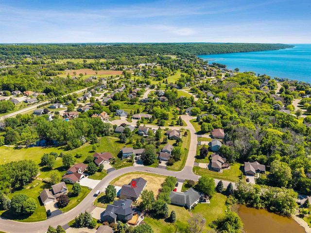 W5168 NATURES WAY DRIVE, Sherwood, WI 54169