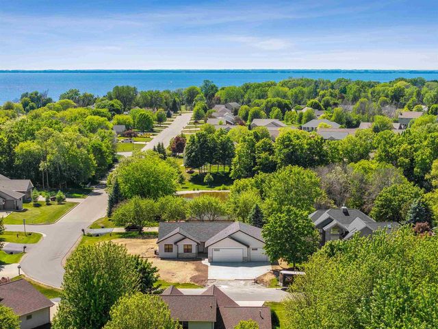 W5168 NATURES WAY DRIVE, Sherwood, WI 54169