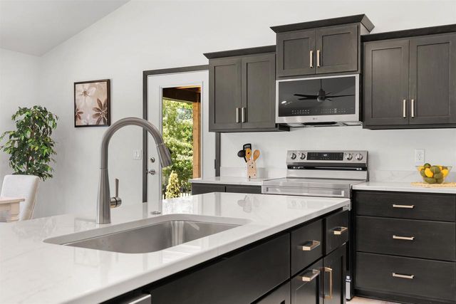 W5168 NATURES WAY DRIVE, Sherwood, WI 54169