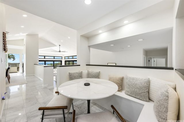 779 Moaniala Street, Honolulu, HI 96821