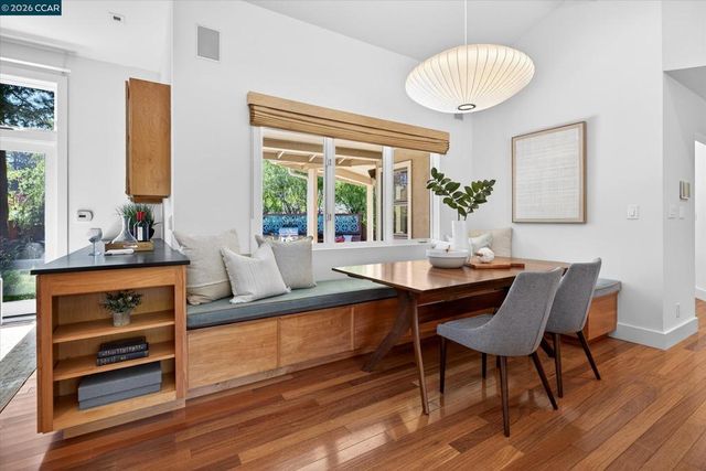 5 El Corte, Orinda, CA 94563