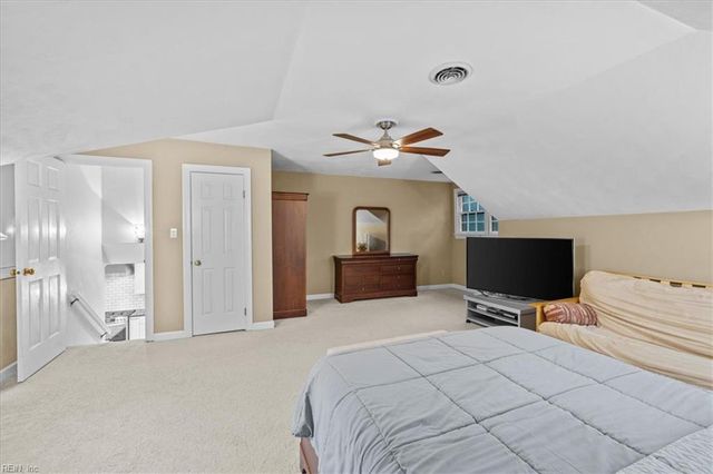 912 Upper Hastings WAY, Virginia Beach, VA 23452