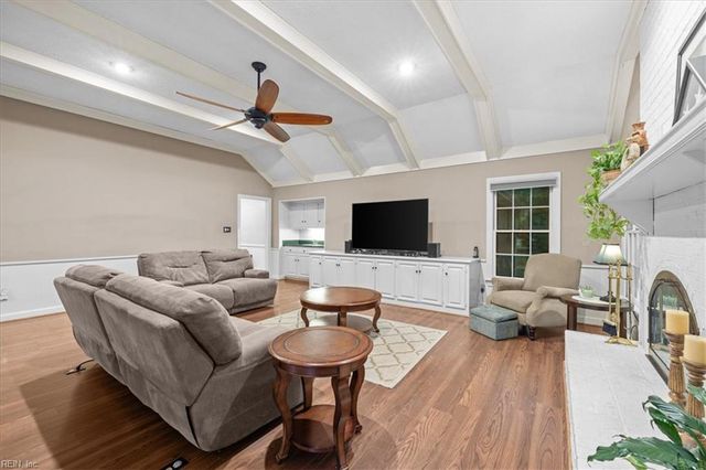 912 Upper Hastings WAY, Virginia Beach, VA 23452