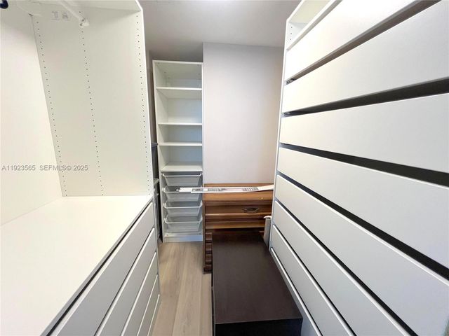 3660 NE 166th St 104, North Miami Beach, FL 33160