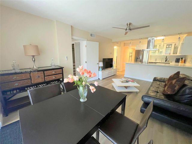 3660 NE 166th St 104, North Miami Beach, FL 33160