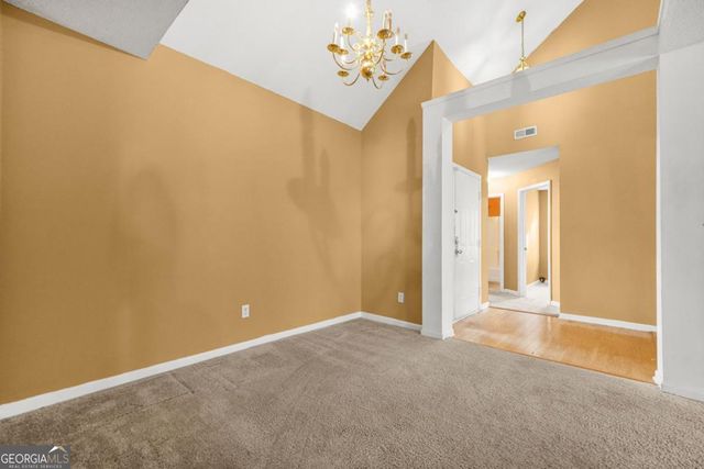 1406 Isleworth Circle, Atlanta, GA 30349