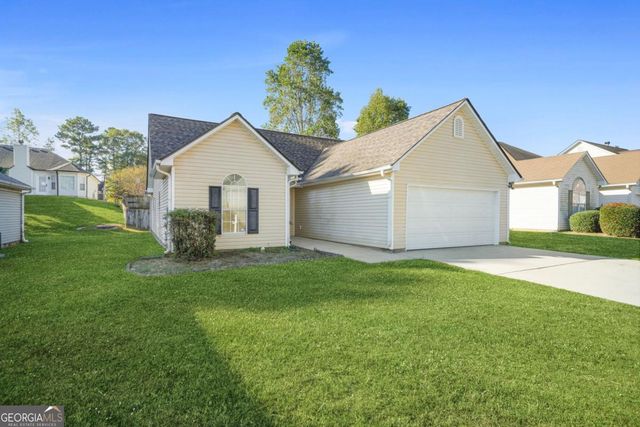 1406 Isleworth Circle, Atlanta, GA 30349