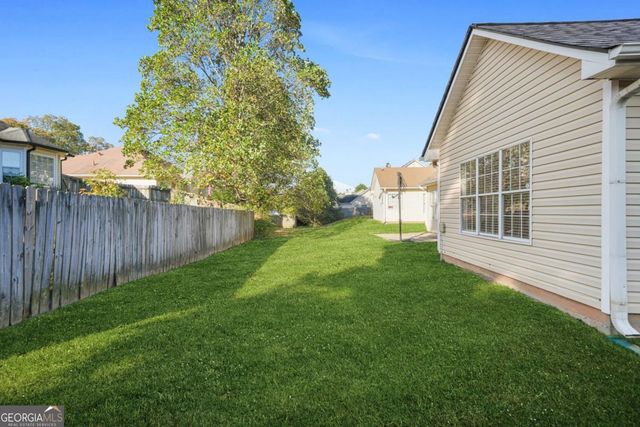 1406 Isleworth Circle, Atlanta, GA 30349