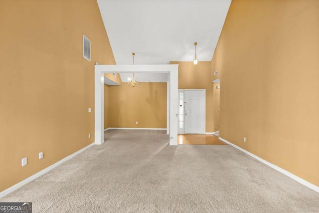 1406 Isleworth Circle, Atlanta, GA 30349