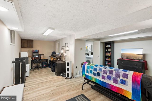 8617 SHERINGTON, Nottingham, MD 21236