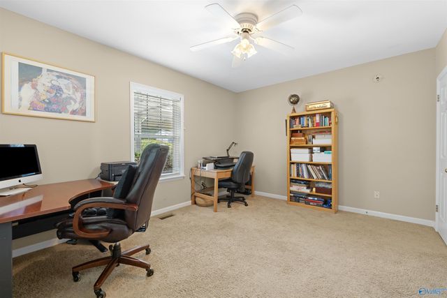 2331 Buck Island Drive, Guntersville, AL 35976