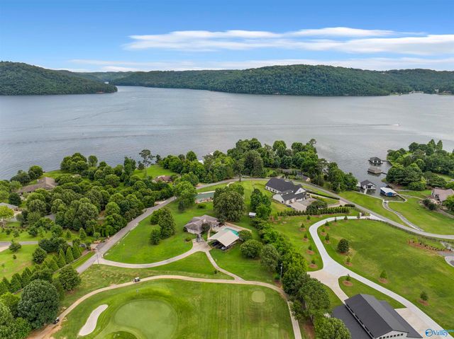 2331 Buck Island Drive, Guntersville, AL 35976