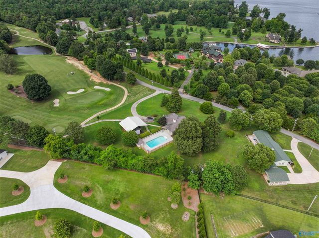 2331 Buck Island Drive, Guntersville, AL 35976
