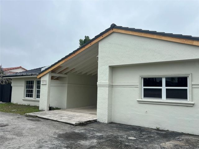 2235 SW 131st Ct, Miami, FL 33175