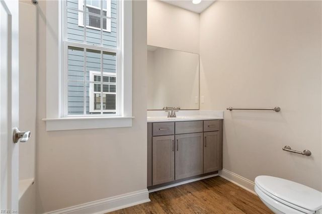 3127 E Ocean View AVE, Norfolk, VA 23518