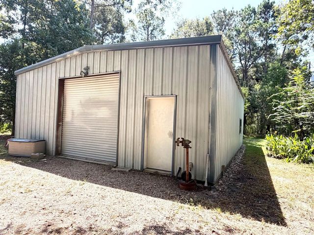 3080 Lee Turner Road, Cleveland, TX 77328