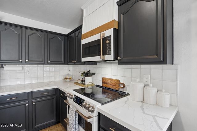 11607 W BROWN Street, Youngtown, AZ 85363